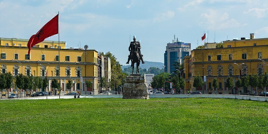 Tirana, Albaania